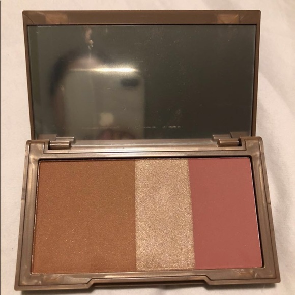 Urban Decay Naked Flushed - Strip - Picture 3 of 3